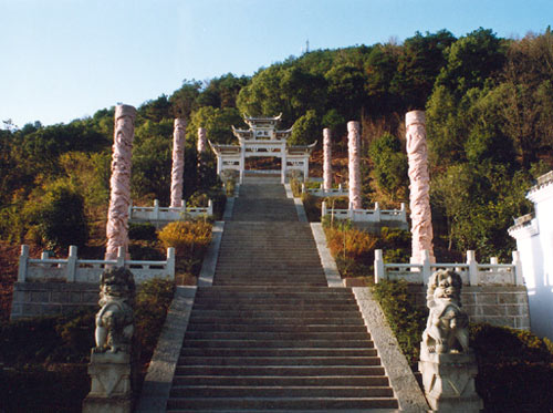 ǧ������ɽ