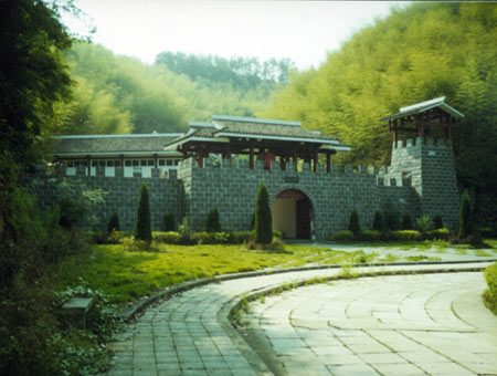 ǧ������̶��